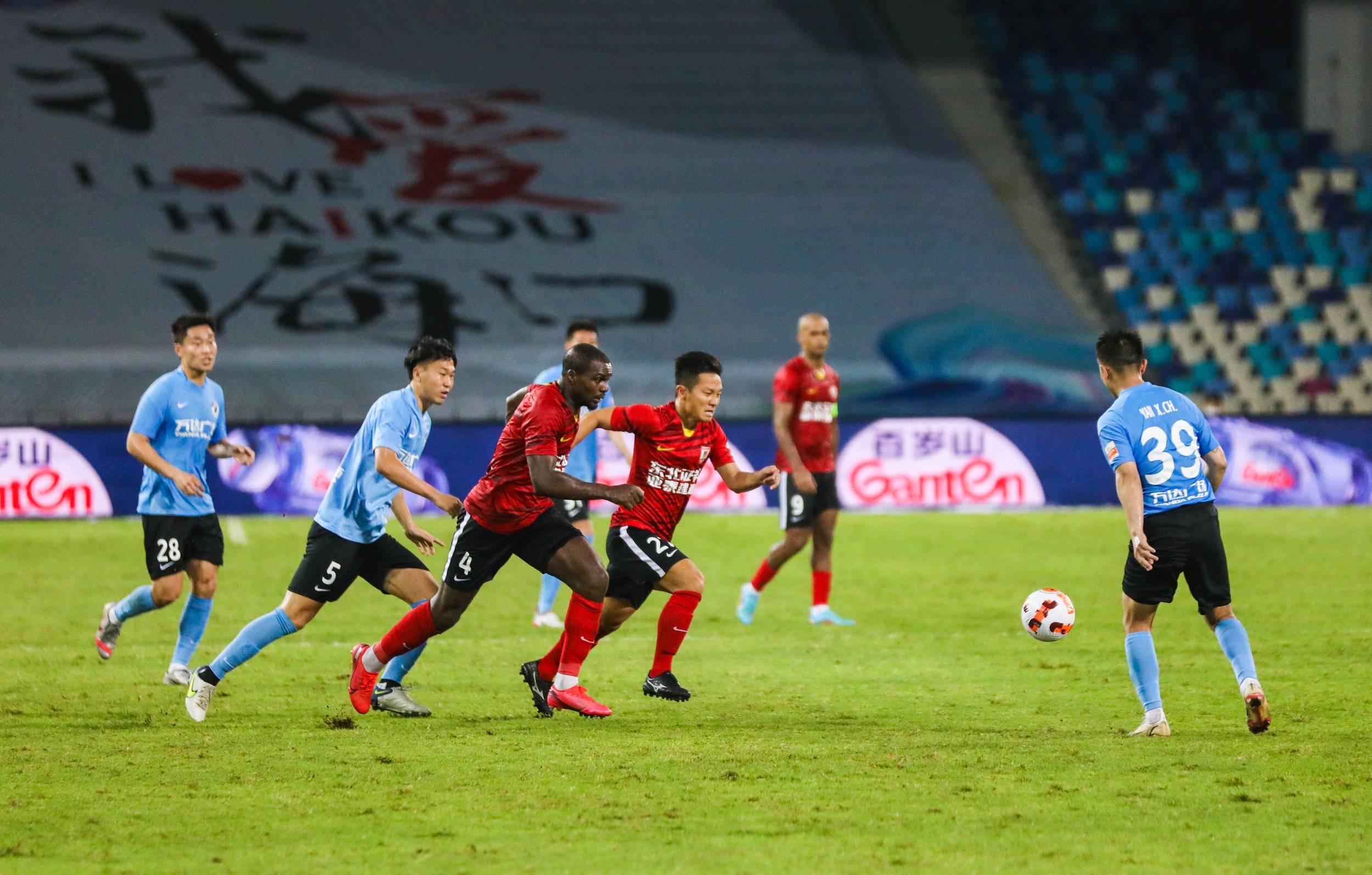 但其高昂的 但其高昂的